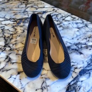 American Eagle Blue Flats